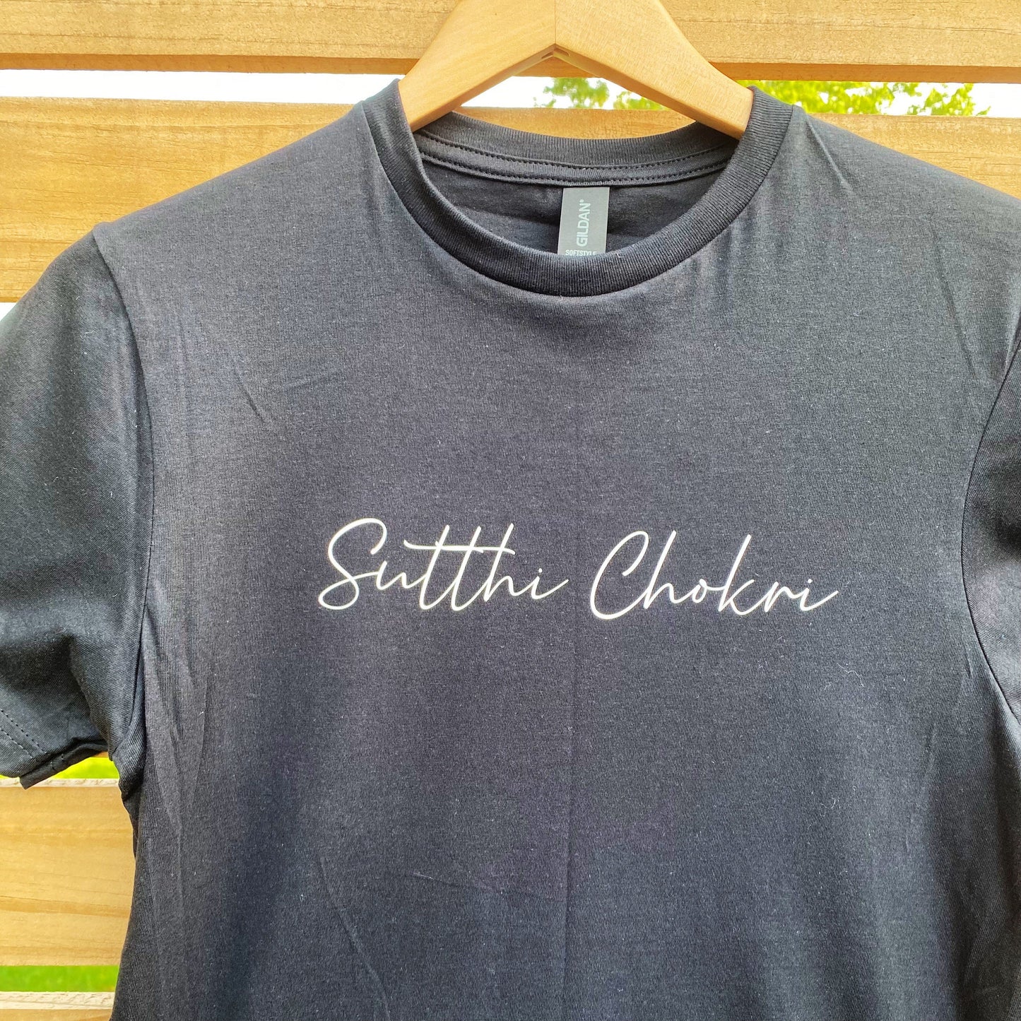 Sindhi Sethani Tee
